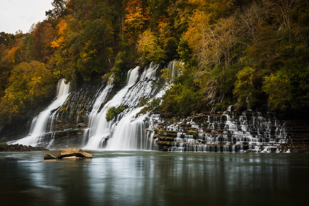 A waterfalls in Tennessee, the Twin Falls is one of the two largest waterfalls in Rock Island Park