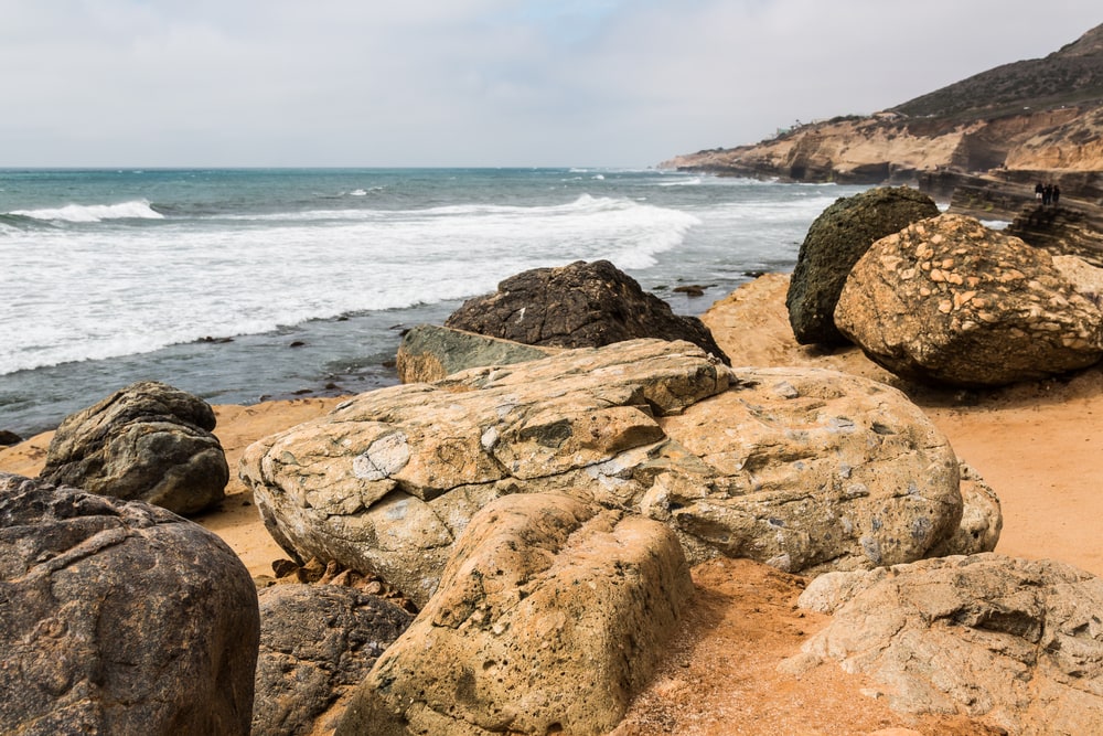 rocks and boulders at an intertidal zone or littoral ecosystem 
