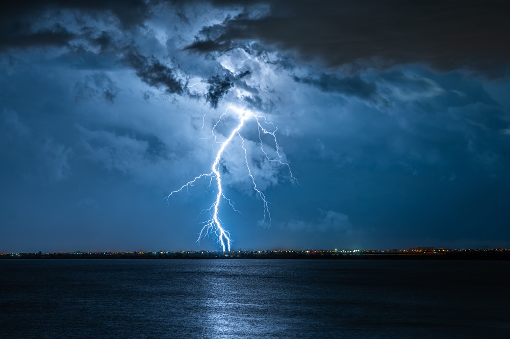 a lightning strike on the ocean 