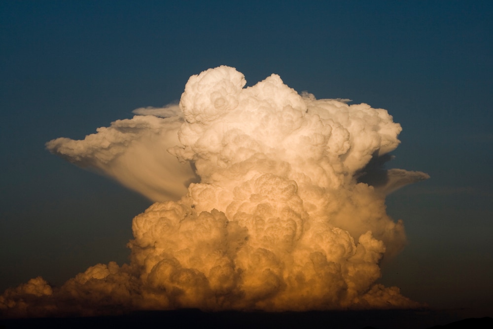 formation of cumulonimbus cloud