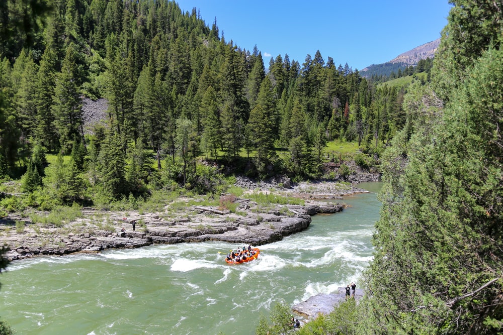 rafters rafting in Snake River near Wyoming