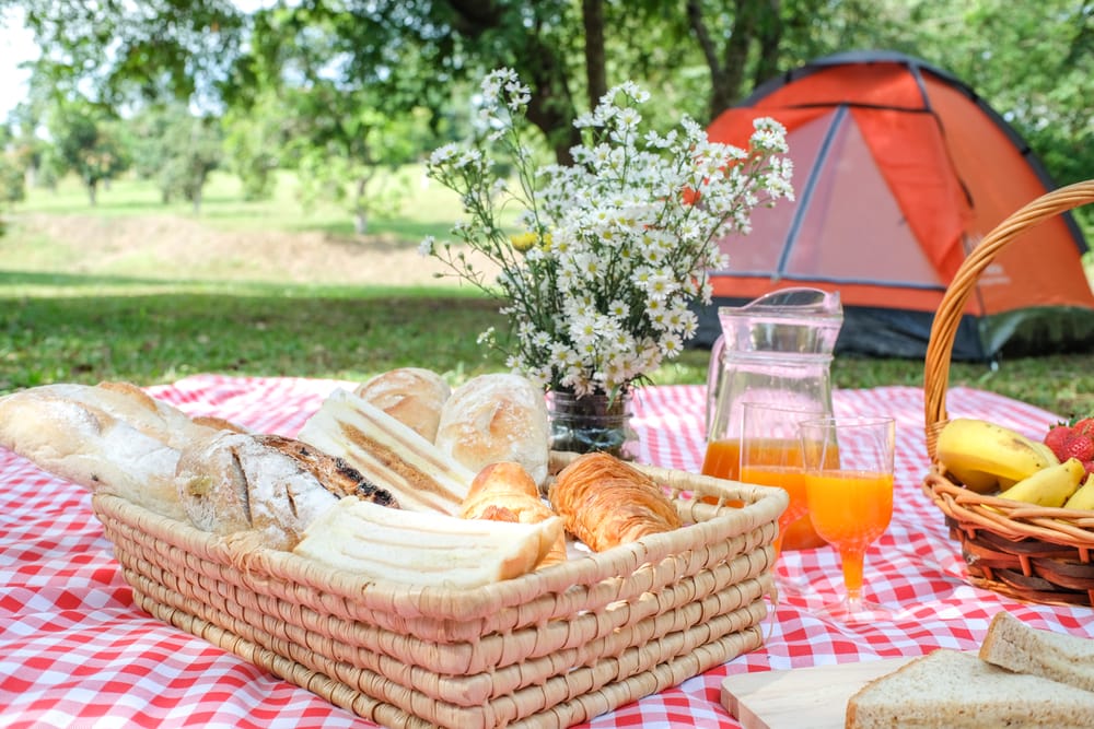 Bread on a basket for camping