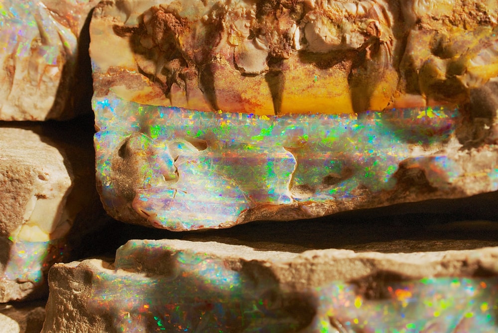 Close up photo of the Boulder Opal 