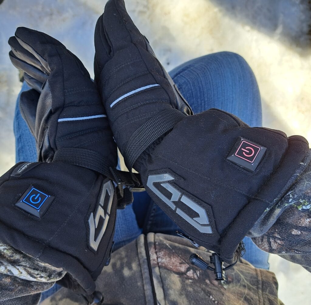 heated gloves showing power llights